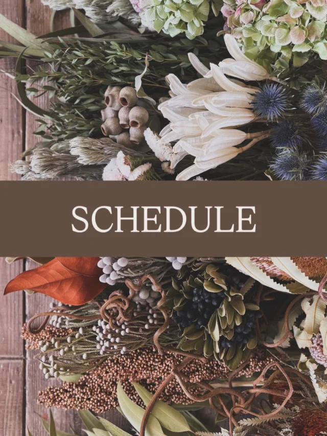 ・

9〜12月 SCHEDULE

─────────────────────────

◉ WORK SHOP

『 パンパスグラス 』 西宮甲子園口
　9/20(日)  午前｜🈵　午後｜残り数名
　@studio_and_space_hidingblock

　パンパスグラスのWORK SHOPです
　詳細はブログをご覧ください
　(ハイライトにリンクを貼っています🔗)
　@hananoiekurumi

◻︎リクエスト制WORK SHOP同日開催
　詳細は6/3の投稿をご覧ください
　(ハイライトからどうぞ)
　@hananoiekurumi 

……………………………………………………………………………………

◉ EVENT

『 スワッグ展 』 西宮甲子園口
　9/26(土)・27(日)
　@studio_and_space_hidingblock

　毎年恒例　たくさんのスワッグが並ぶ『スワッグ展』
　今年も開催です！
　
　詳細はブログをご覧ください
　(ハイライトにリンクを貼っています🔗)
　@hananoiekurumi

　※販売イベントなので予約不要です

……………………………………………………………………………………

◉ WORK SHOP

『 秋色アジサイと実りの秋 』 西宮甲子園口
　10/18(日)
　@studio_and_space_hidingblock

　秋色アジサイと秋の実物を使ったWORK SHOPです
　詳細は追ってお知らせします

……………………………………………………………………………………

◉ WORK SHOP

『 クリスマス 』 西宮甲子園口
　11/18(水)
　11/22(日)
　@studio_and_space_hidingblock

　毎年恒例　針葉樹をたっぷりと使った
　クリスマスWORK SHOPです
　平日開催もありますのでぜひ！
　詳細は追ってお知らせします

……………………………………………………………………………………

◉ EVENT

『 ユーカリマルシェ 』 西宮甲子園口
　12/13(日)
　@studio_and_space_hidingblock

　毎年恒例　ユーカリ作品がたくさん並ぶイベント
　今年も開催です！
　
　詳細は追ってお知らせします

……………………………………………………………………………………

◉ WORK SHOP

『 しめ縄 ＆ 標本カレンダー 』 西宮甲子園口
　12/20(日)
　@studio_and_space_hidingblock

　しめ縄スワッグと標本カレンダー2作品制作の
　WORK SHOPです
　
　詳細は追ってお知らせします

─────────────────────────

上記以外にも
また決まりましたらお知らせします
よろしくお願いします！